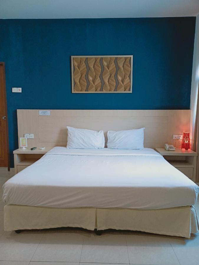Golden View Serviced Apartments Tanjung Tokong Ngoại thất bức ảnh