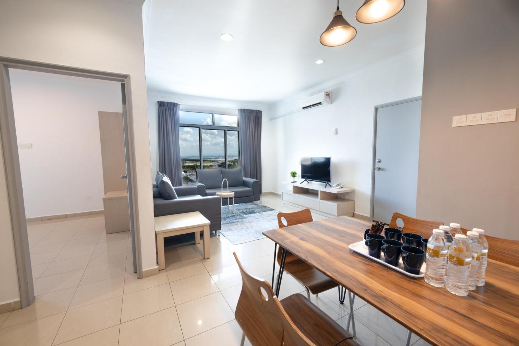 Golden View Serviced Apartments Tanjung Tokong Ngoại thất bức ảnh