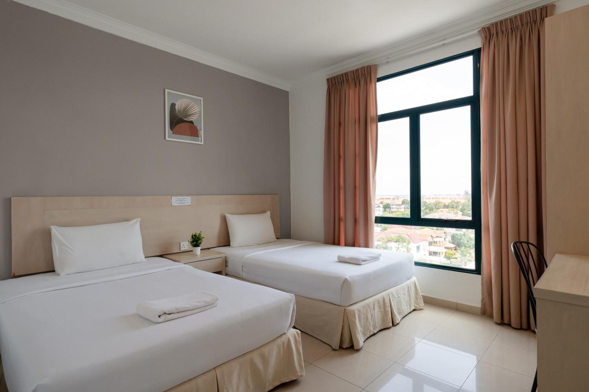 Golden View Serviced Apartments Tanjung Tokong Ngoại thất bức ảnh