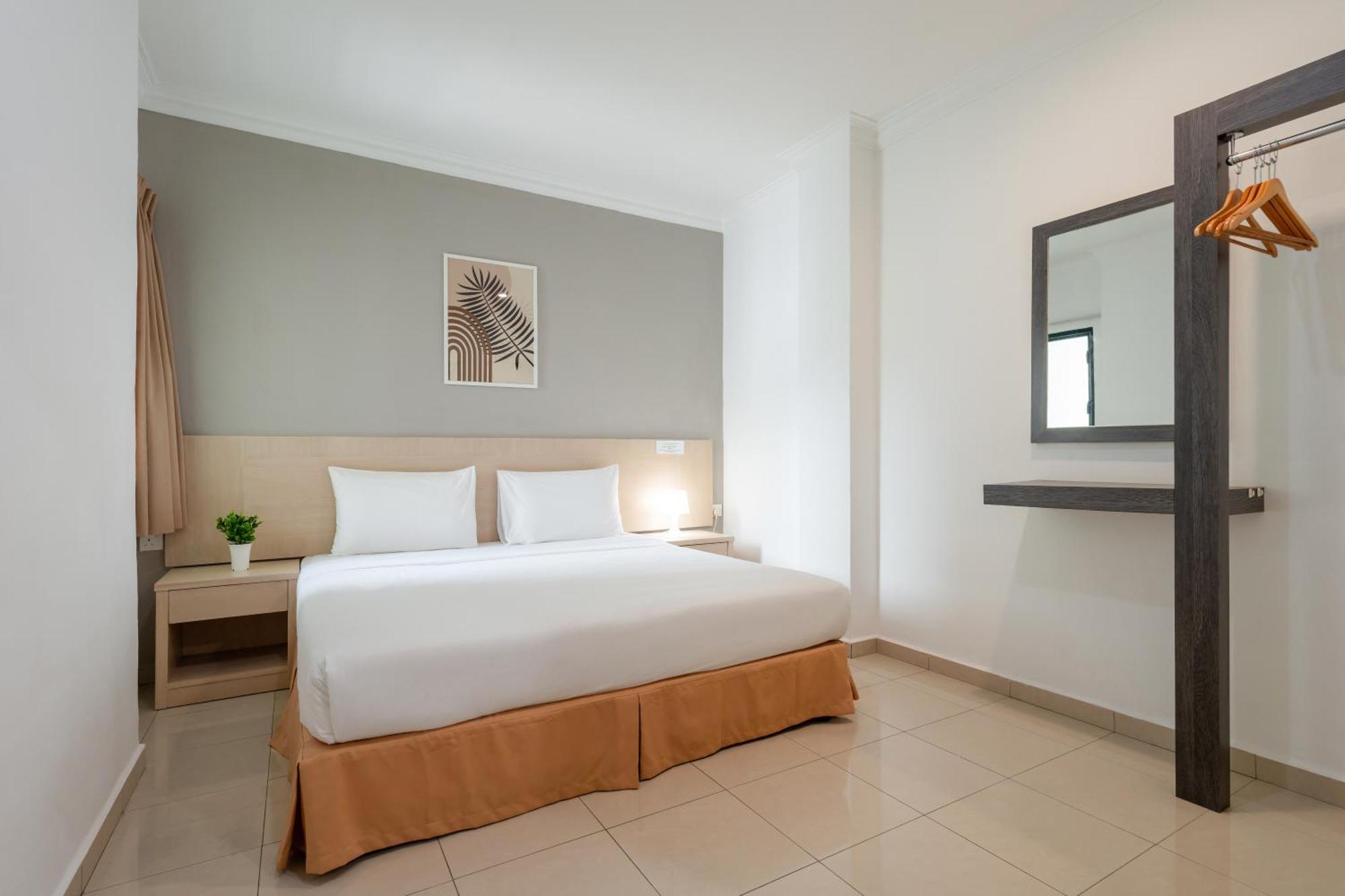 Golden View Serviced Apartments Tanjung Tokong Ngoại thất bức ảnh