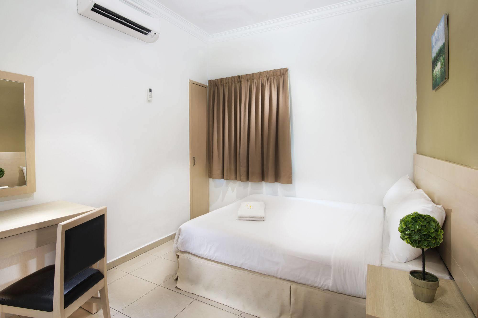 Golden View Serviced Apartments Tanjung Tokong Ngoại thất bức ảnh