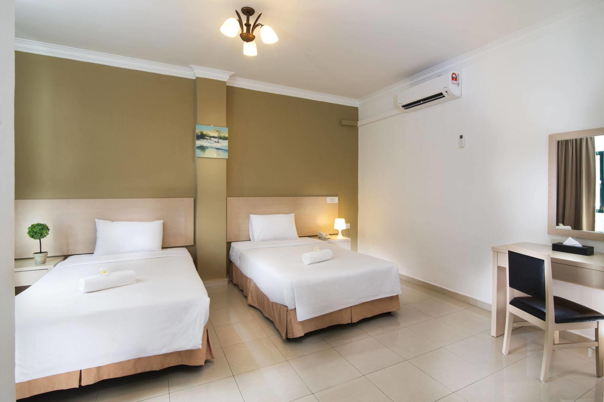 Golden View Serviced Apartments Tanjung Tokong Ngoại thất bức ảnh
