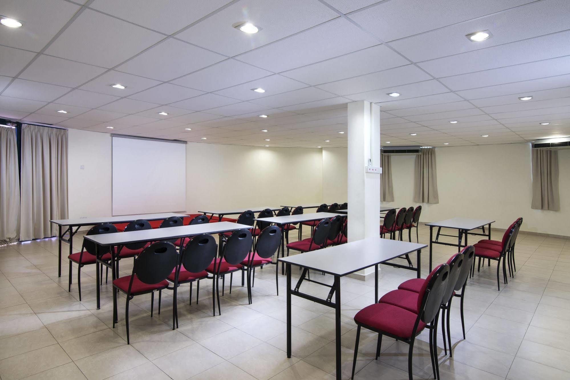 Golden View Serviced Apartments Tanjung Tokong Ngoại thất bức ảnh
