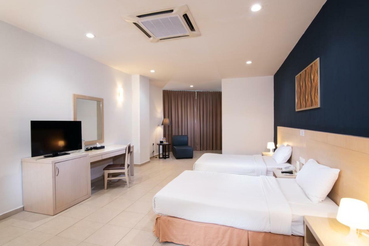 Golden View Serviced Apartments Tanjung Tokong Ngoại thất bức ảnh